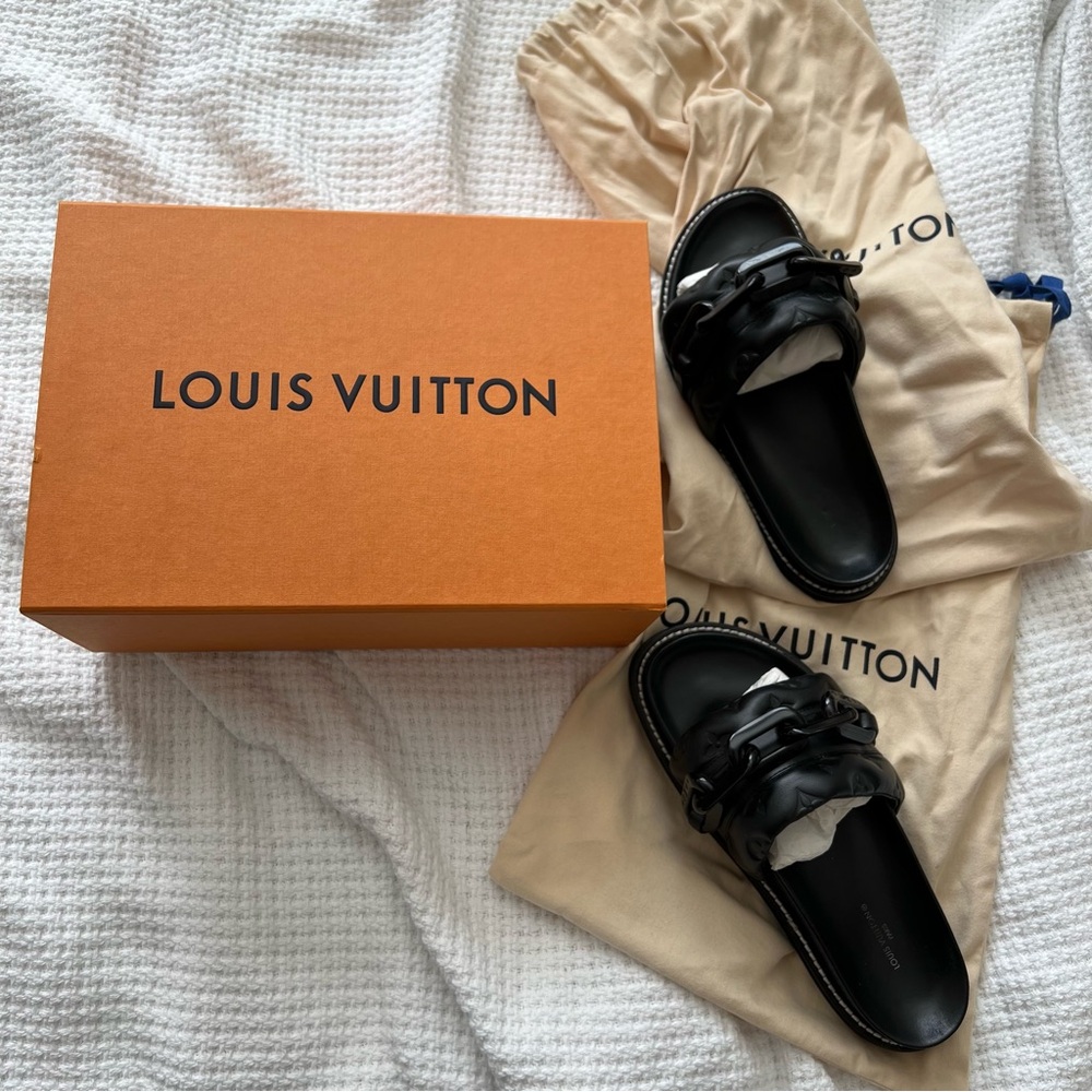 louis vuitton sunset flat comfort mule
